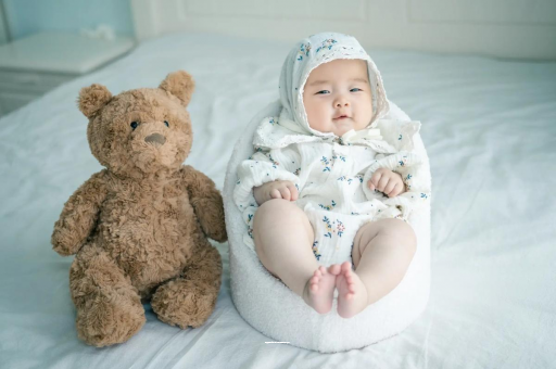 宁津怀孕多久会长痘痘